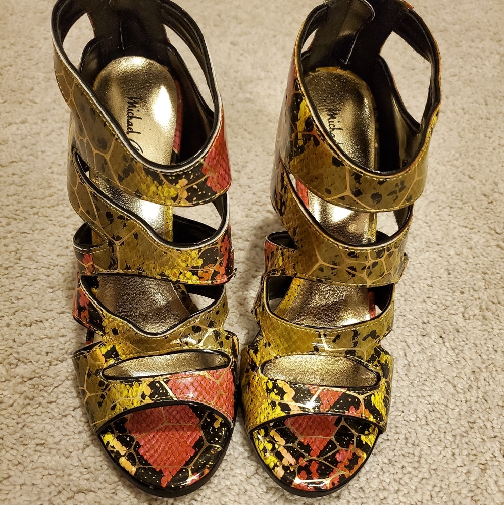 Snake Pattern Heels - Picture 5 of 6